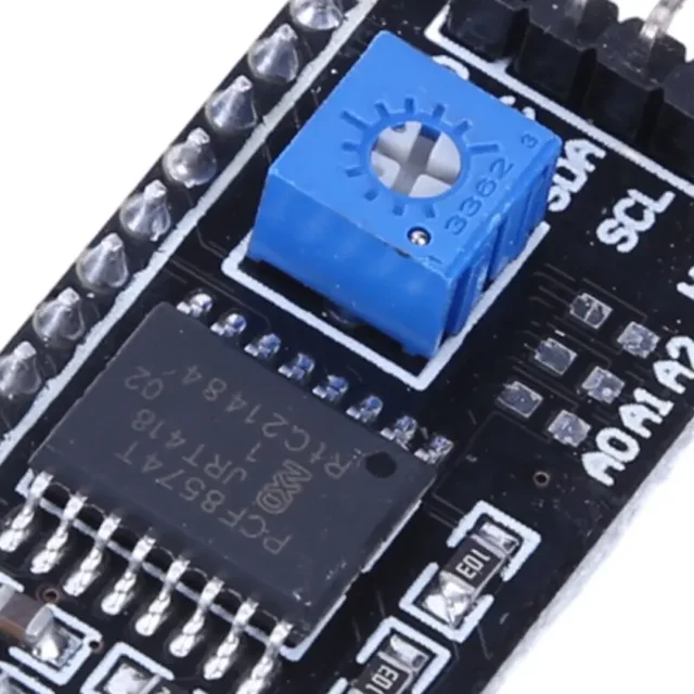 نمای نزدیک ماژول I2C مخصوص LCD کاراکتری PCF8574